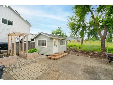 8003 Ne 101st Circle Vancouver WA 98662