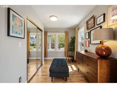 4615 Se 37th Avenue Portland OR 97202