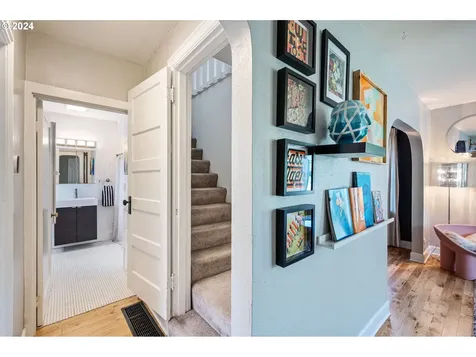 4615 Se 37th Avenue Portland OR 97202