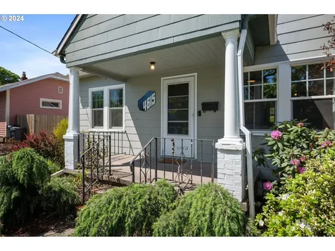 4615 Se 37th Avenue Portland OR 97202