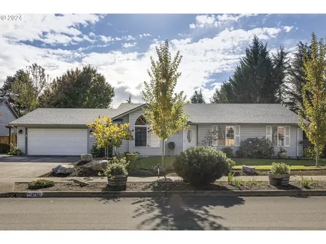 1750 NE Coburn Drive Mcminnville OR 97128