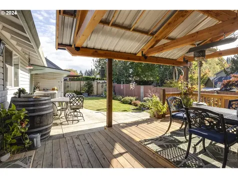 1750 NE Coburn Drive Mcminnville OR 97128