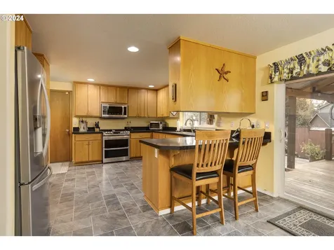 1750 NE Coburn Drive Mcminnville OR 97128