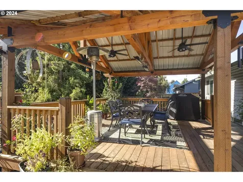 1750 NE Coburn Drive Mcminnville OR 97128