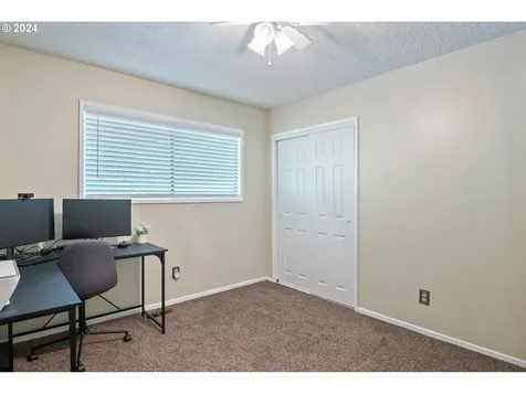 102 Montvale Way Longview WA 98632