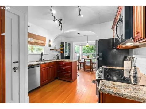 1415 Ne Webster Street Portland OR 97211