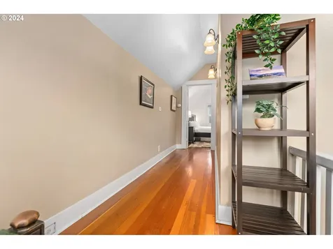 1415 Ne Webster Street Portland OR 97211