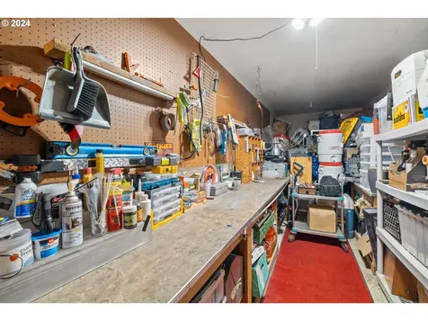 5540 SW Hewett Boulevard Portland OR 97221