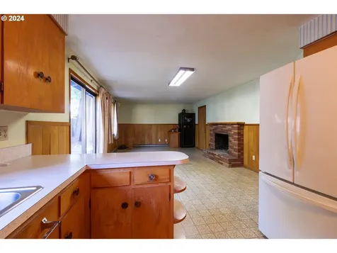 1250 River Bend Road Nw Salem OR 97304