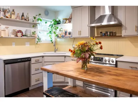 3918 SE 116th Avenue Portland OR 97266