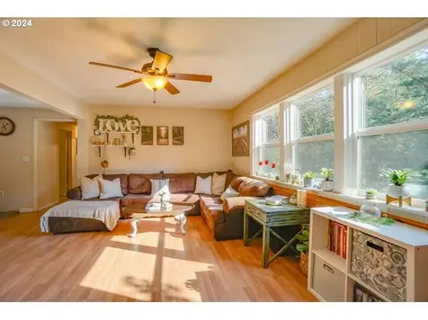 18816 NE Lucia Falls Road Yacolt WA 98675