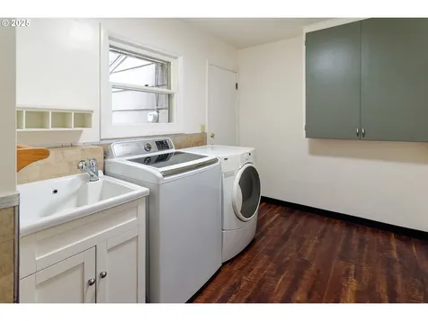 6312 SW Lesser Way Portland OR 97219