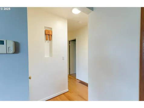 6312 SW Lesser Way Portland OR 97219