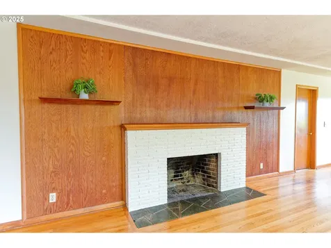6312 SW Lesser Way Portland OR 97219