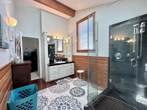 4587 E Alsea Highway Waldport OR 97394