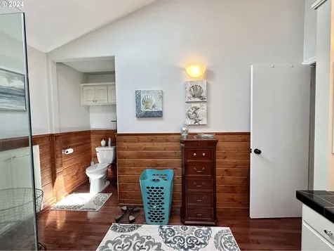 4587 E Alsea Highway Waldport OR 97394