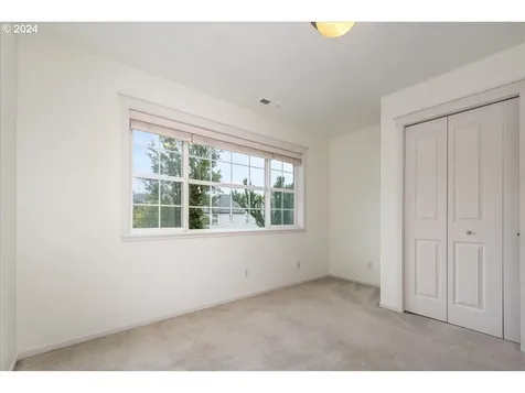 17278 NW Sandpines Lane Beaverton OR 97006