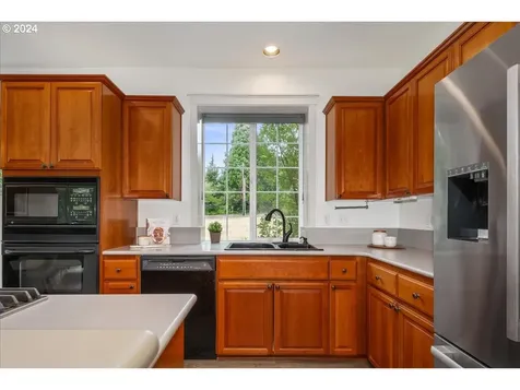 17278 NW Sandpines Lane Beaverton OR 97006