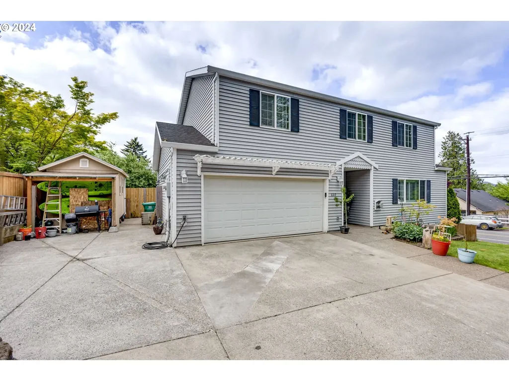 609 Se Acacia Lane Gresham OR 97080