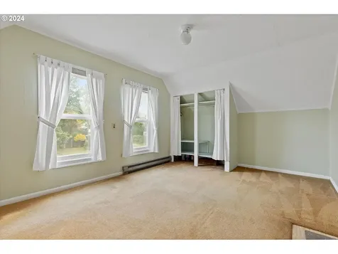 407 NW Zobrist Street Estacada OR 97023