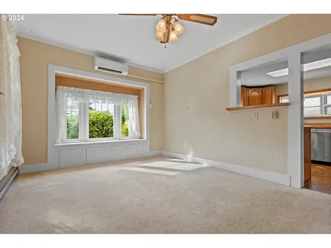 407 NW Zobrist Street Estacada OR 97023