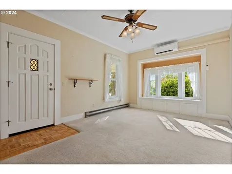 407 NW Zobrist Street Estacada OR 97023