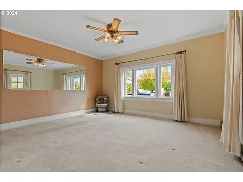 407 NW Zobrist Street Estacada OR 97023