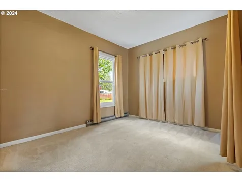 407 NW Zobrist Street Estacada OR 97023