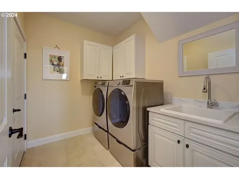 36403 NE 127th Avenue La Center WA 98629