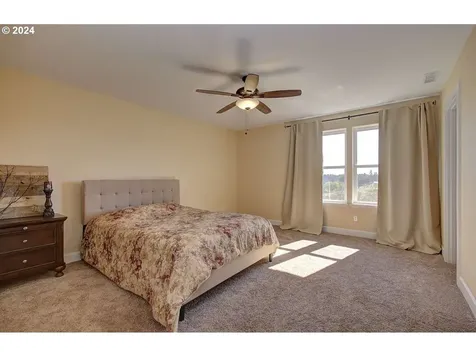 36403 NE 127th Avenue La Center WA 98629