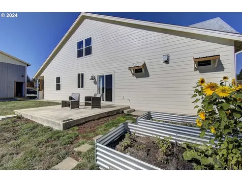 36403 NE 127th Avenue La Center WA 98629