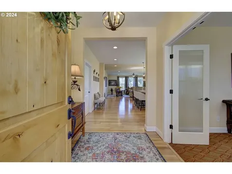 36403 NE 127th Avenue La Center WA 98629