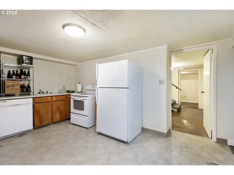 1935 N Willamette Boulevard Portland OR 97217