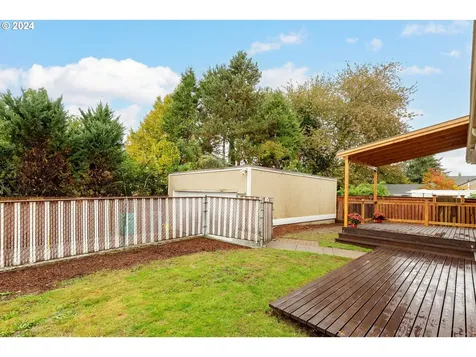 1935 N Willamette Boulevard Portland OR 97217