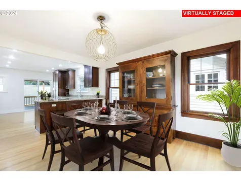 1935 N Willamette Boulevard Portland OR 97217