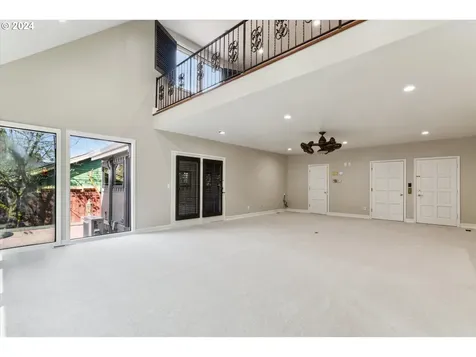 35 Se 32nd Avenue Portland OR 97214