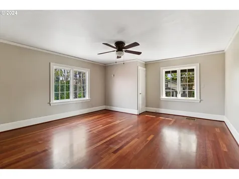 35 Se 32nd Avenue Portland OR 97214
