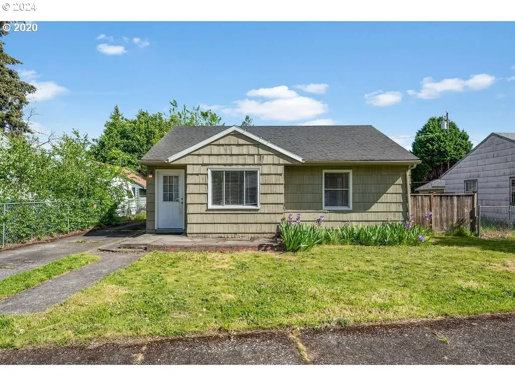 2808 E 25th Street Vancouver WA 98661