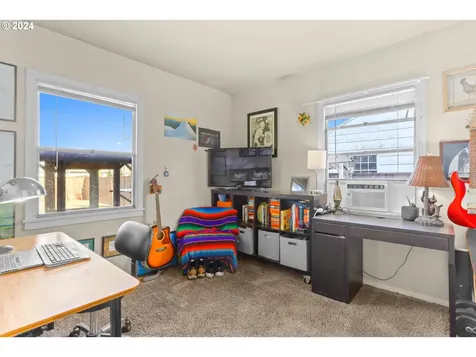 2808 E 25th Street Vancouver WA 98661