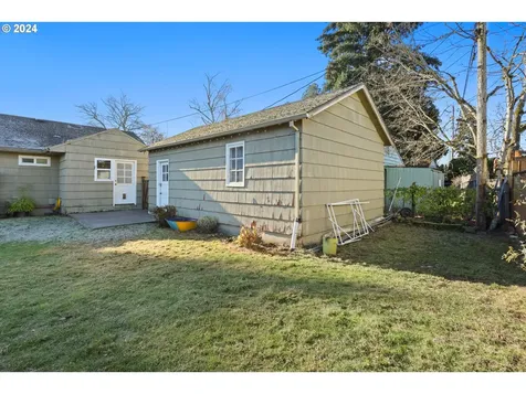 2808 E 25th Street Vancouver WA 98661