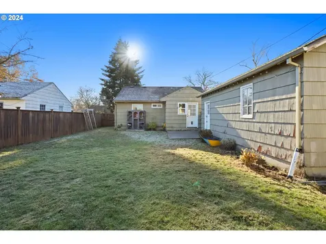 2808 E 25th Street Vancouver WA 98661