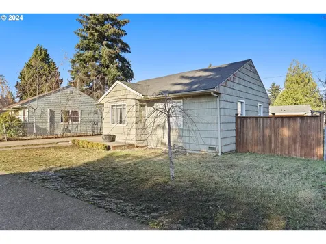 2808 E 25th Street Vancouver WA 98661