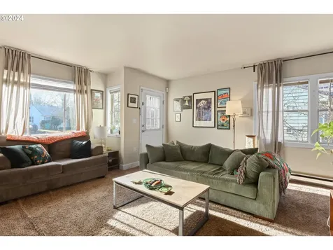2808 E 25th Street Vancouver WA 98661