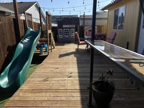 1036 Molokai Street Se Salem OR 97317