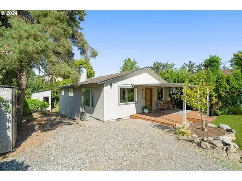 9649 Sw 49th Avenue Portland OR 97219