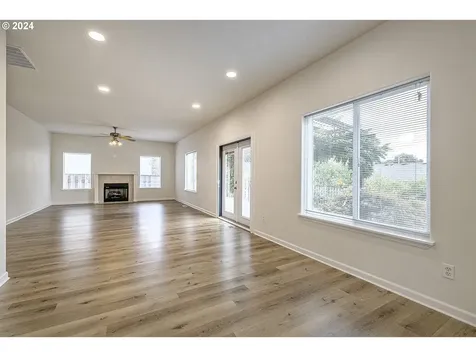 6580 SE Royce Court Hillsboro OR 97123