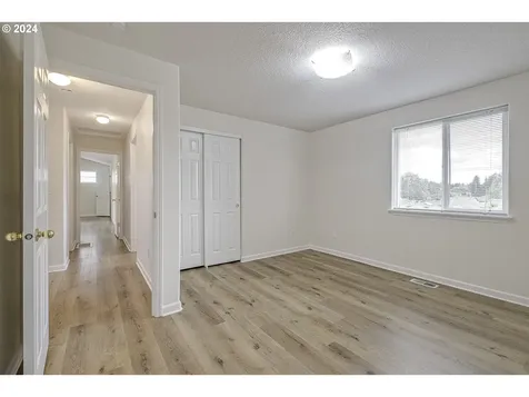 6580 SE Royce Court Hillsboro OR 97123