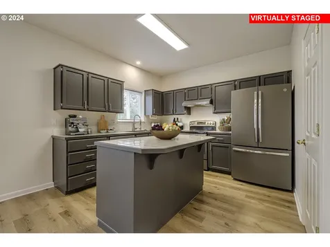6580 SE Royce Court Hillsboro OR 97123