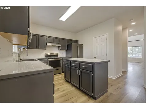6580 SE Royce Court Hillsboro OR 97123