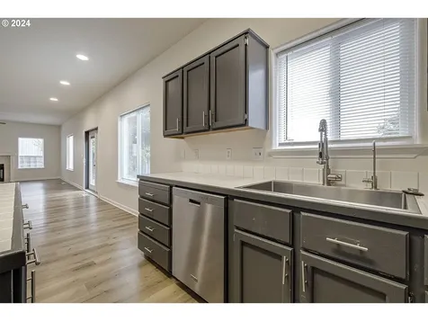 6580 SE Royce Court Hillsboro OR 97123